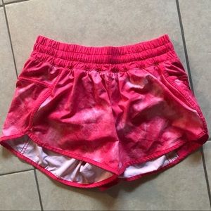 lululemon athletica tracker shorts in pink tie dye